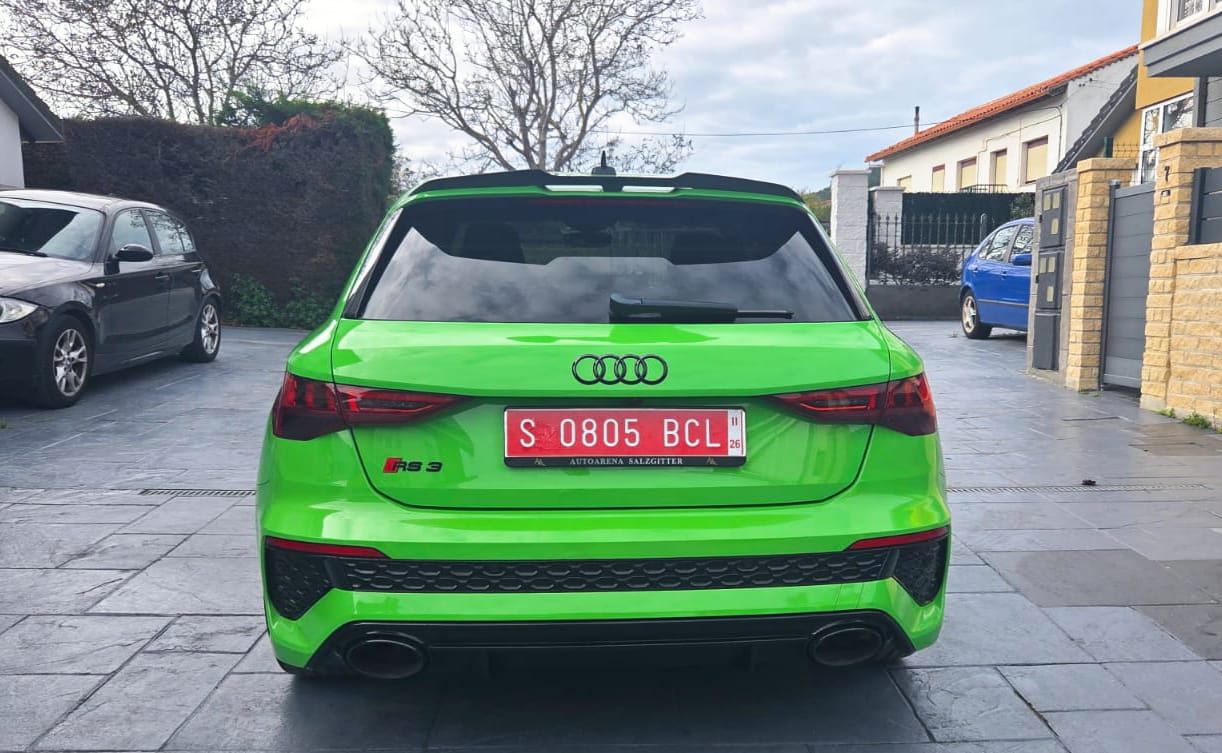 
								Audi RS3 Sportback 2022 – Verde Kyalami, Full Extras full									